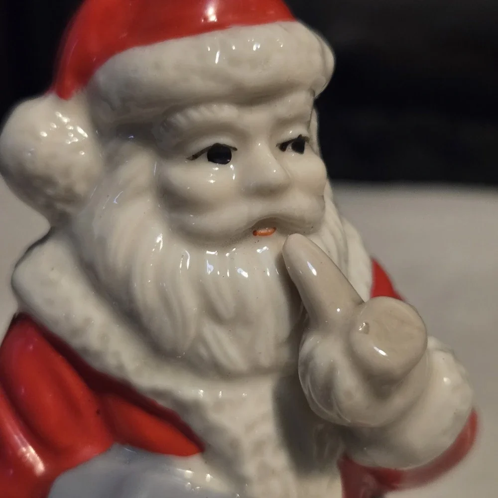 Vintage Ceramic Santa Claus Figurine w/ Pipe Holding Sack Christmas Holiday